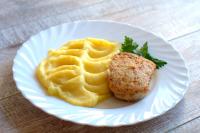 Котлета куриная с картофельным пюре