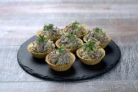 Салат "Языковый" в тарталетках