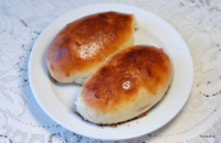 Пирожок с курагой