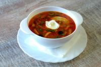 Солянка сборная мясная