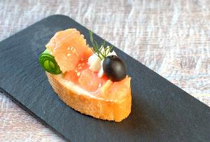 Брускетта - история и традиции итальянской кухни