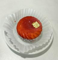 Пирожное манго-маракуйя