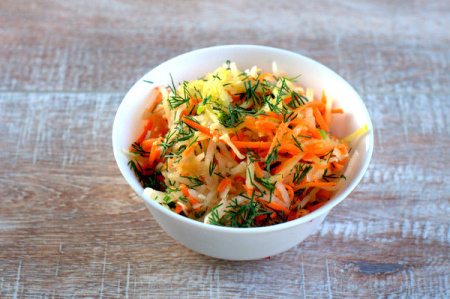 Салат  дайкон с морковью 