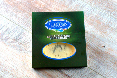 Сыр с голубой плесенью 50 % 100 гр "Егорлык Молоко"